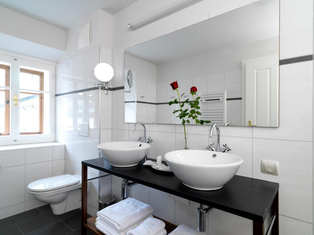 Ferienappartements Oberstbergmeisteramt Obervellach Room photo